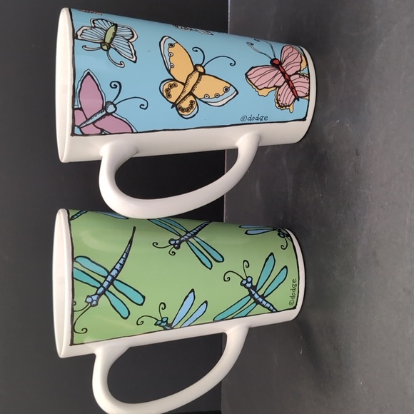 Bugz By Ursula Dodge Set If 2 Tall Ceramic Butterfly/ Dragonfly Mugs. - Picture 3 of 9